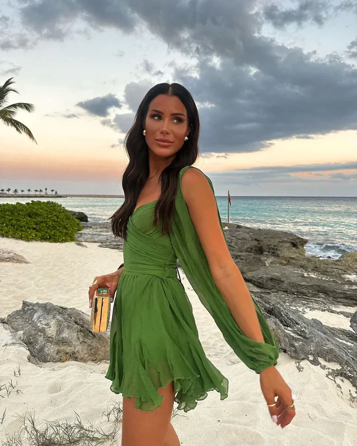 NikkiChic -Mini Kleid mit integriertem Rock | 50% RABATT - Image 11